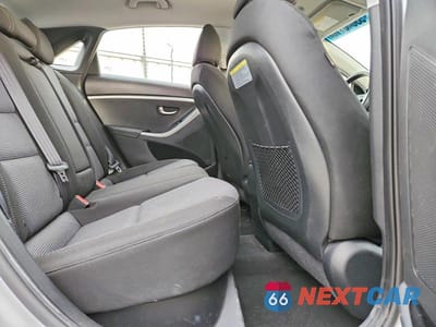 Zdjęcie 10 z 12 samochodu: 2016 HYUNDAI ELANTRA GT VIN:KMHD25LH8GU267542 - miniatura