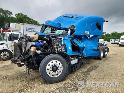 Drugie zdjęcie samochodu z przodu: 2022 FREIGHTLINER CASCADIA 126