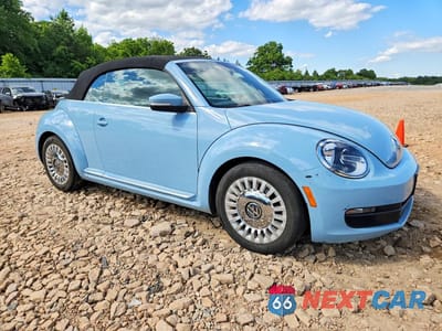 Czwarte zdjęcie samochodu z boku: 2016 VOLKSWAGEN BEETLE S VIN:3VW517AT1GM803618 - miniatura