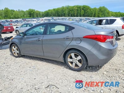 Drugie zdjęcie samochodu z przodu: 2013 HYUNDAI ELANTRA GLS VIN:5NPDH4AE0DH435332 - miniatura