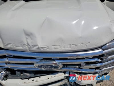 Zdjęcie 11 z 12 samochodu: 2024 FORD F350 SUPER DUTY VIN:1FT8W3BM8REE02688 - miniatura