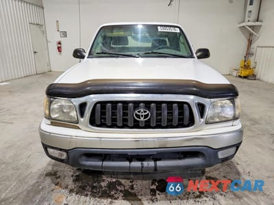 Piąte zdjęcie samochodu w środku: 2004 TOYOTA TACOMA XTRACAB VIN:5TEVL52N64Z353108 - miniatura