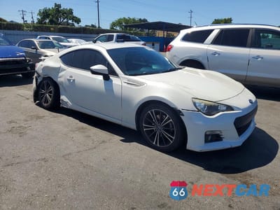 Czwarte zdjęcie samochodu z boku: 2015 SUBARU BRZ 2.0 LIMITED VIN:JF1ZCAC17F8600216 - miniatura
