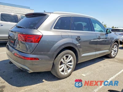 Trzecie zdjęcie samochodu z tyłu: 2019 AUDI Q7 PREMIUM VIN:WA1AAAF74KD010032 - miniatura