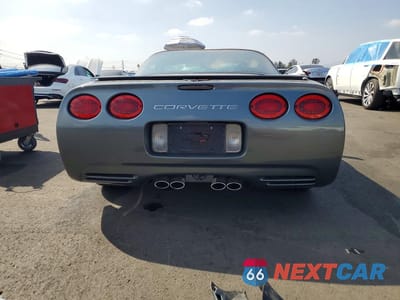 Zdjęcie 6 z 13 samochodu: 2004 CHEVROLET CORVETTE VIN:1G1YY22G745101071 - miniatura