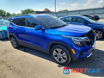 Czwarte zdjęcie samochodu z boku: 2024 KIA SELTOS S VIN:KNDEU2AA0R7631168 - miniatura