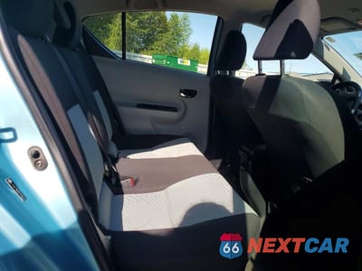 Zdjęcie 11 z 13 samochodu: 2013 TOYOTA PRIUS C TWO VIN:JTDKDTB32D1036102 - miniatura