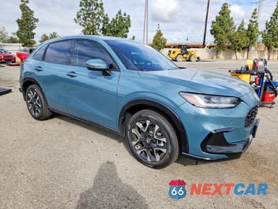 Czwarte zdjęcie samochodu z boku: 2026 HONDA HR-V EXL VIN:3CZRZ1H71TM741015 - miniatura