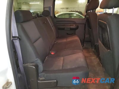 Zdjęcie 10 z 12 samochodu: 2014 CHEVROLET SILVERADO K2500 HEAVY DUTY LT VIN:1GC1KXCG9EF125650 - miniatura