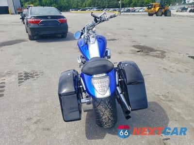 Czwarte zdjęcie samochodu z boku: 2007 SUZUKI VZR1800 VIN:JS1VY53A772107491 - miniatura