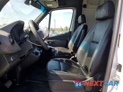 Zdjęcie 7 z 13 samochodu: 2022 MERCEDES BENZ SPRINTER 2500 VIN:W1Y4ECHY3NT097016 - miniatura