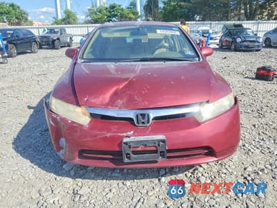 Piąte zdjęcie samochodu w środku: 2006 HONDA CIVIC LX VIN:1HGFA16506L057971 - miniatura