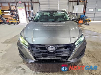 Piąte zdjęcie samochodu w środku: 2023 NISSAN ALTIMA SV VIN:1N4BL4DV9PN311068 - miniatura