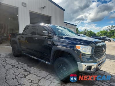Czwarte zdjęcie samochodu z boku: 2017 TOYOTA TUNDRA 1794 EDITION VIN:5TFAW5F1XHX611267 - miniatura