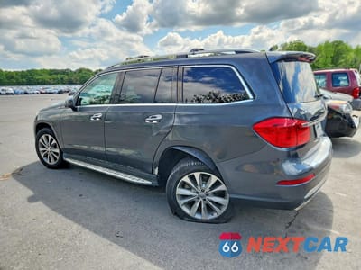 Drugie zdjęcie samochodu z przodu: 2015 MERCEDES-BENZ GL 450 4MATIC VIN:4JGDF6EE9FA477189 - miniatura