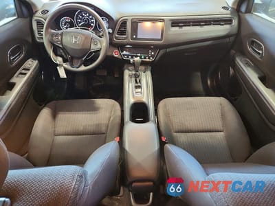 Zdjęcie 8 z 12 samochodu: 2018 HONDA HR-V EX VIN:3CZRU6H50JG704026 - miniatura