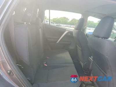 Zdjęcie 11 z 13 samochodu: 2016 TOYOTA RAV4 XLE VIN:2T3WFREV3GW284165 - miniatura