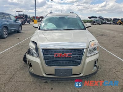 Piąte zdjęcie samochodu w środku: 2014 GMC TERRAIN SLE VIN:2GKALREK3E6158636 - miniatura