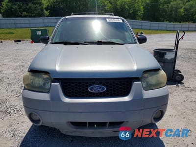 Piąte zdjęcie samochodu w środku: 2005 FORD ESCAPE XLT VIN:1FMYU93125DA15045 - miniatura