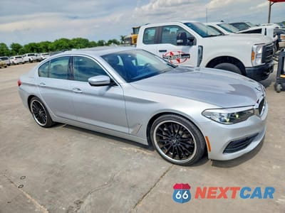 Czwarte zdjęcie samochodu z boku: 2019 BMW 530 I VIN:WBAJA5C56KG900673 - miniatura