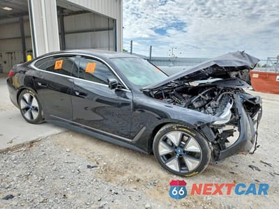 Czwarte zdjęcie samochodu z boku: 2023 BMW I4 EDRIVE 40 VIN:WBY73AW00PFR17030 - miniatura