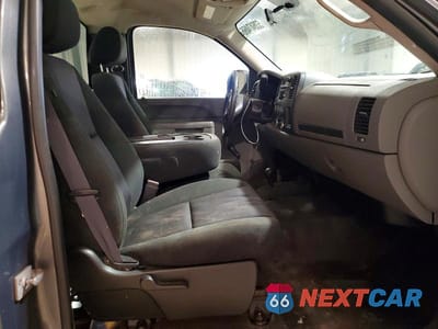 Zdjęcie 10 z 12 samochodu: 2011 CHEVROLET SILVERADO K1500 VIN:1GCNKPEX4BZ236504 - miniatura