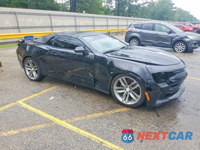 Czwarte zdjęcie samochodu z boku: 2017 CHEVROLET CAMARO LT VIN:1G1FD3DS9H0105295 - miniatura