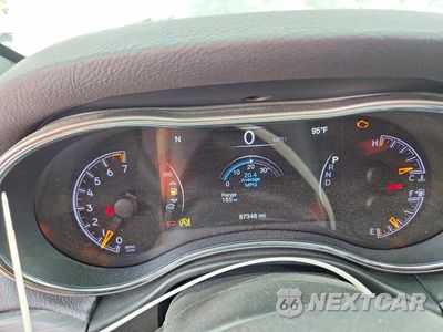 Zdjęcie 9 z 13 samochodu: 2022 JEEP GRAND CHEROKEE LIMITED VIN:1C4RJFBG6NC116942 - miniatura