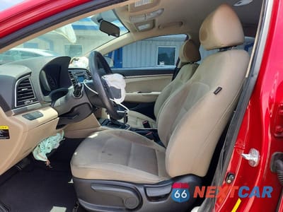 Zdjęcie 7 z 13 samochodu: 2017 HYUNDAI ELANTRA SE VIN:KMHD74LF1HU408981 - miniatura