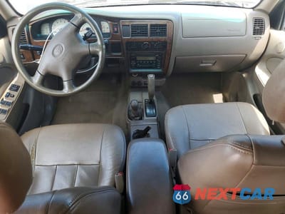 Zdjęcie 8 z 13 samochodu: 2001 TOYOTA TACOMA DOUBLE CAB VIN:5TEHN72N01Z783313 - miniatura