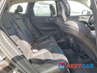 Zdjęcie 11 z 14 samochodu: 2018 VOLVO XC60 T6 MOMENTUM VIN:YV4A22RK3J1027216 - miniatura