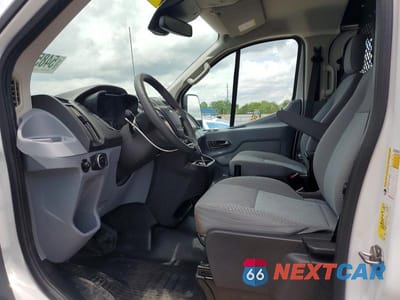 Zdjęcie 7 z 13 samochodu: 2019 FORD TRANSIT T-150 VIN:1FTYE1ZM1KKA36464 - miniatura