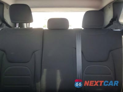Zdjęcie 10 z 13 samochodu: 2018 JEEP RENEGADE LATITUDE VIN:ZACCJBBB7JPJ21525 - miniatura