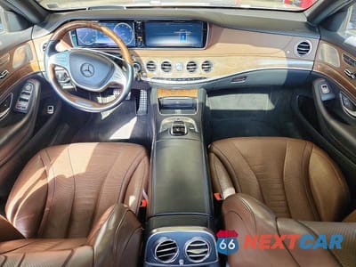 Zdjęcie 8 z 12 samochodu: 2015 MERCEDES-BENZ S 550 4MATIC VIN:WDDUG8FB1FA088487 - miniatura