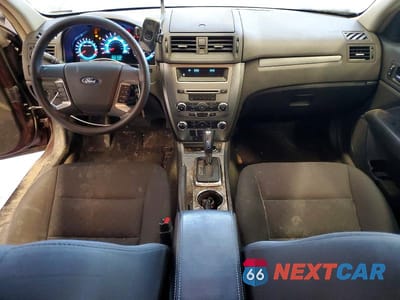Zdjęcie 8 z 12 samochodu: 2011 FORD FUSION SE VIN:3FAHP0HA4BR216504 - miniatura