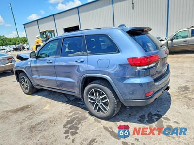 Drugie zdjęcie samochodu z przodu: 2020 JEEP GRAND CHEROKEE TRAILHAWK VIN:1C4RJFLTXLC304355 - miniatura