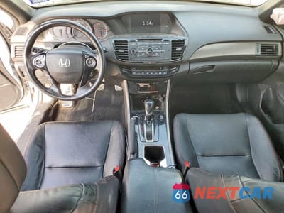 Zdjęcie 8 z 12 samochodu: 2017 HONDA ACCORD SPORT SPECIAL EDITION VIN:1HGCR2F10HA134304 - miniatura