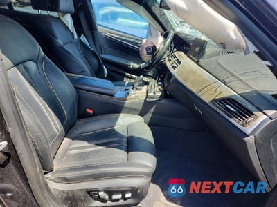 Zdjęcie 7 z 13 samochodu: 2018 BMW 540 I VIN:WBAJE5C53JWA93413 - miniatura