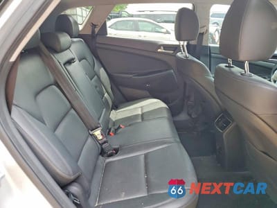 Zdjęcie 11 z 13 samochodu: 2019 HYUNDAI TUCSON ULTIMATE VIN:KM8J33AL2KU992848 - miniatura