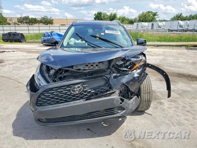 Piąte zdjęcie samochodu w środku: 2024 TOYOTA COROLLA CROSS LE VIN:7MUBAAAG3RV092325 - miniatura