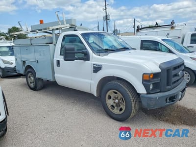 Czwarte zdjęcie samochodu z boku: 2008 FORD F350 SRW SUPER DUTY VIN:1FDSF30518EC32783 - miniatura