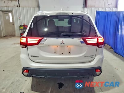 Zdjęcie 6 z 13 samochodu: 2019 MITSUBISHI OUTLANDER SE VIN:JA4AZ3A3XKZ018552 - miniatura
