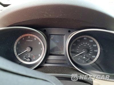 Zdjęcie 9 z 13 samochodu: 2017 HYUNDAI SANTA FE VIN:KM8SM4HF6HU177262 - miniatura