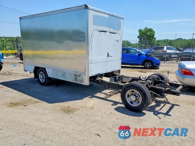 Piąte zdjęcie samochodu w środku: 2023 CHEVROLET EXPRESS G3500 DELIVERY VAN VIN:1GB0GSF76P1168777 - miniatura
