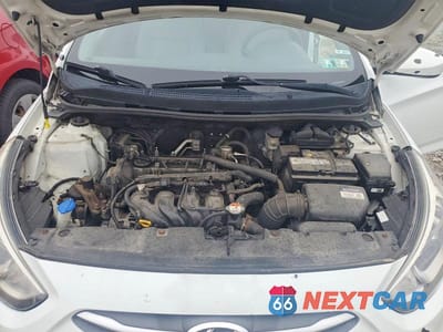 Zdjęcie 11 z 12 samochodu: 2016 HYUNDAI ACCENT SE VIN:KMHCT4AE8GU048804 - miniatura