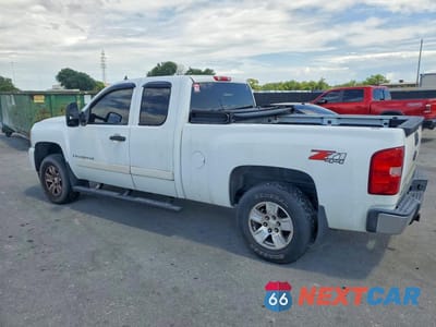 Drugie zdjęcie samochodu z przodu: 2008 CHEVROLET SILVERADO K1500 VIN:2GCEK19J981134538 - miniatura
