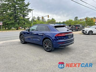 Czwarte zdjęcie samochodu z boku: 2019 AUDI Q8 PREMIUM PLUS S-LINE VIN:WA1EVAF15KD036494 - miniatura