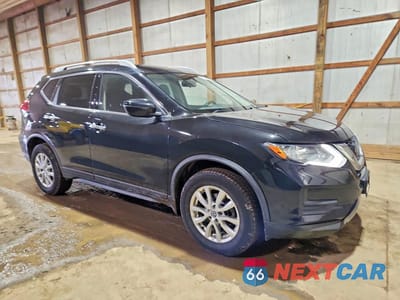 Czwarte zdjęcie samochodu z boku: 2020 NISSAN ROGUE SV VIN:JN8AT2MV0LW131674 - miniatura