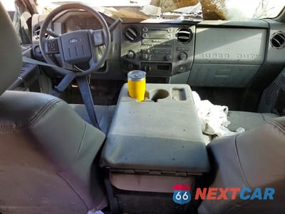 Zdjęcie 8 z 12 samochodu: 2015 FORD F250 SUPER DUTY VIN:1FT7W2B69FEB86773 - miniatura