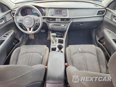 Zdjęcie 8 z 12 samochodu: 2017 KIA OPTIMA LX VIN:5XXGT4L36HG169369 - miniatura